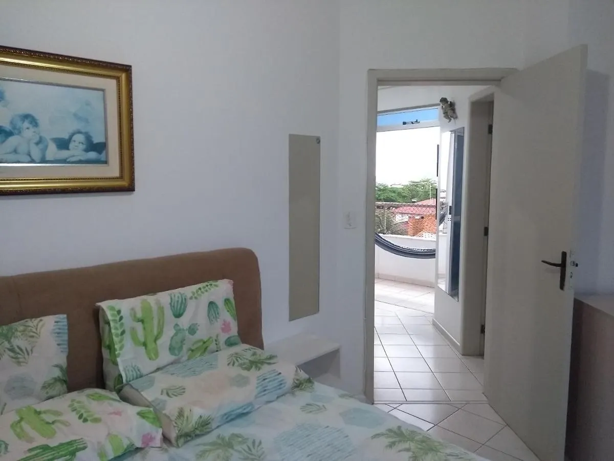 Apto Na Praia De 1 Dormitorio Com Vista Pro Mar A Poucos Passos Da Areia Florianopolis
