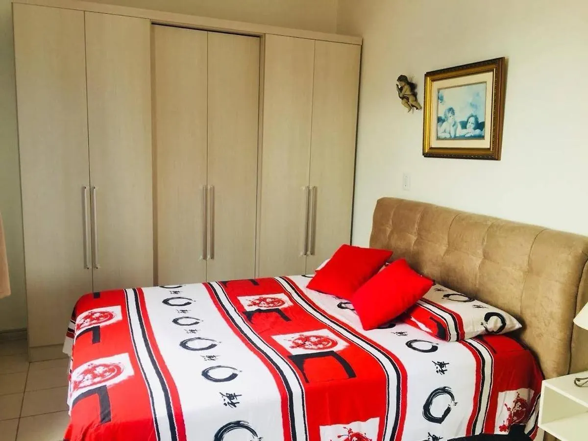 Apto Na Praia De 1 Dormitorio Com Vista Pro Mar A Poucos Passos Da Areia Florianopolis Apartment