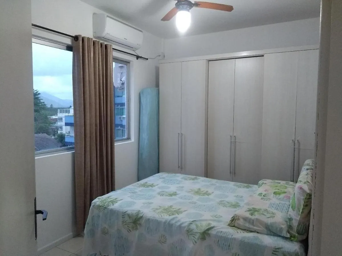 Apto Na Praia De 1 Dormitorio Com Vista Pro Mar A Poucos Passos Da Areia Florianopolis 0*,
