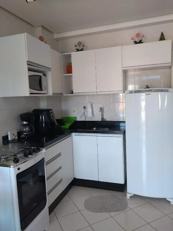 Apto Na Praia De 1 Dormitorio Com Vista Pro Mar A Poucos Passos Da Areia Florianopolis 0*,  Brazil