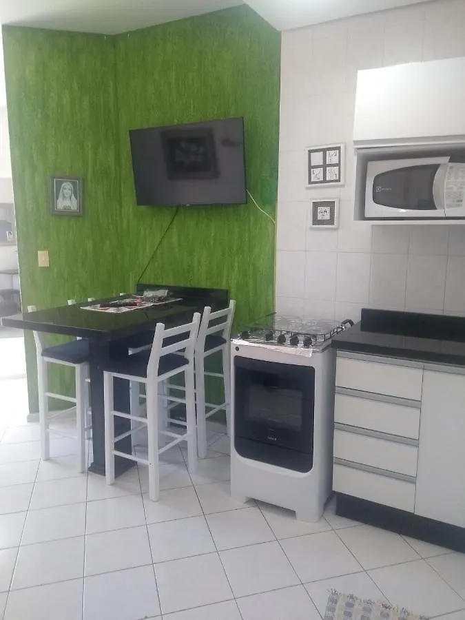 Apto Na Praia De 1 Dormitorio Com Vista Pro Mar A Poucos Passos Da Areia Florianopolis Apartment